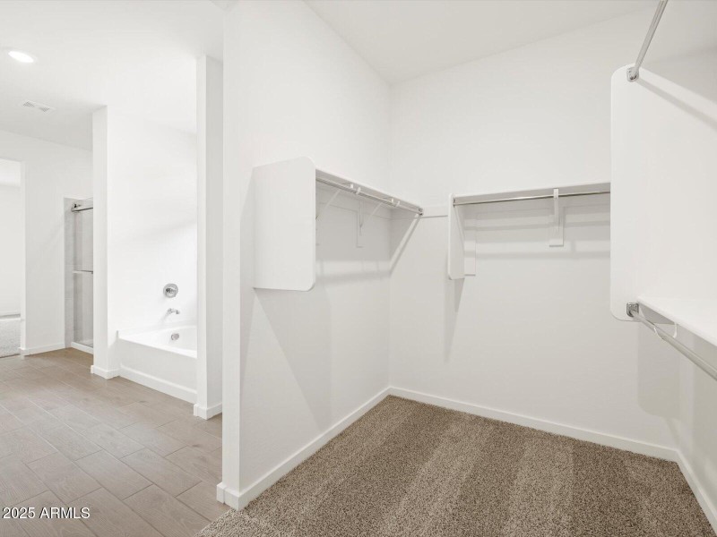 Walk-in Closet