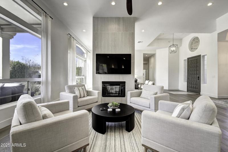 12113 E Sahuaro Dr (16)