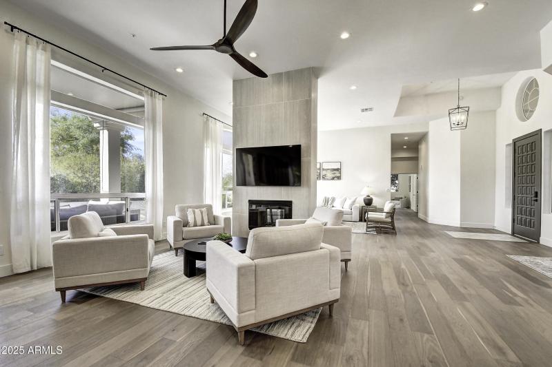 12113 E Sahuaro Dr (17)