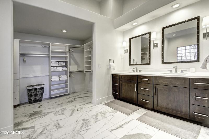 12113 E Sahuaro Dr (35)