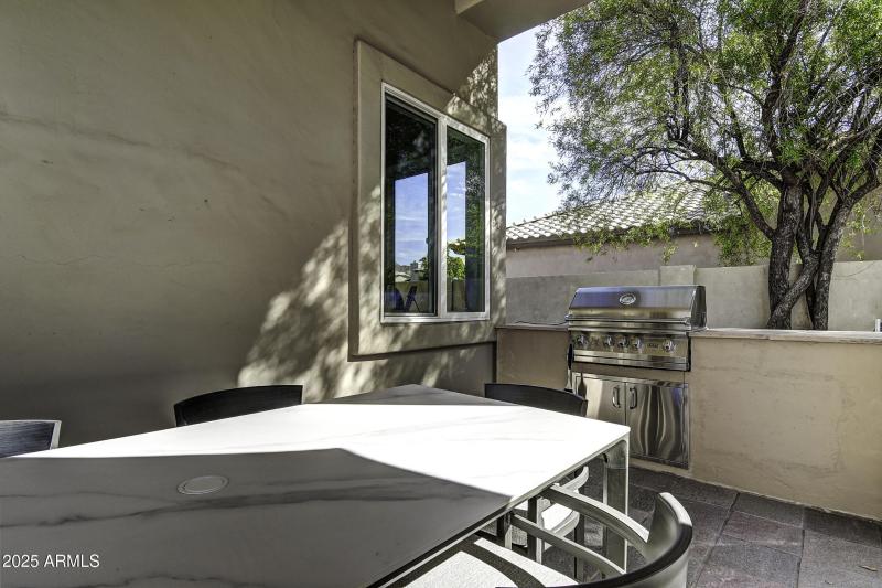 12113 E Sahuaro Dr (70)