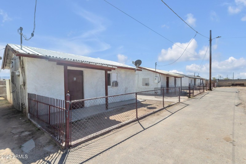 3-web-or-mls-QPT Photo - MEP_5991