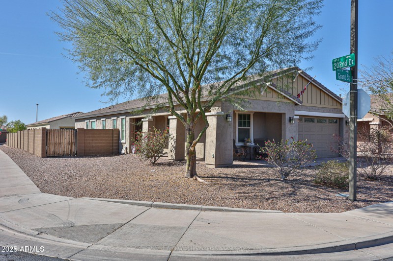 Front corner lot