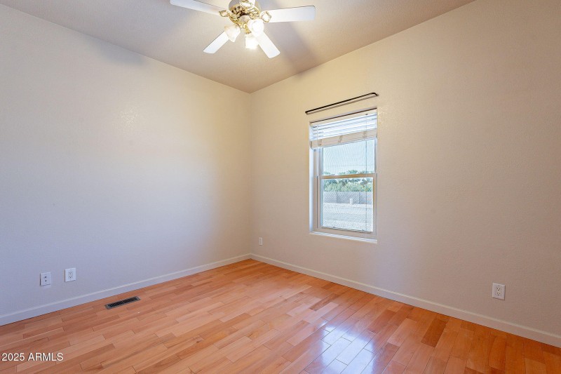 62-web-or-mls-174th-62