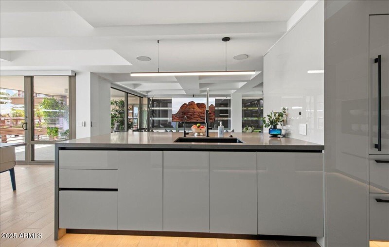 11-7157 E Rancho Vista Dr #4001 11