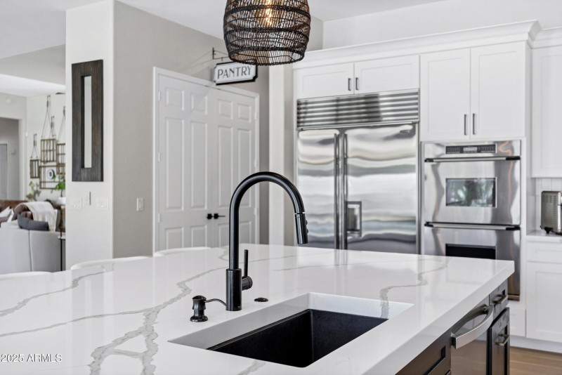 1782 W Lynx Way-24
