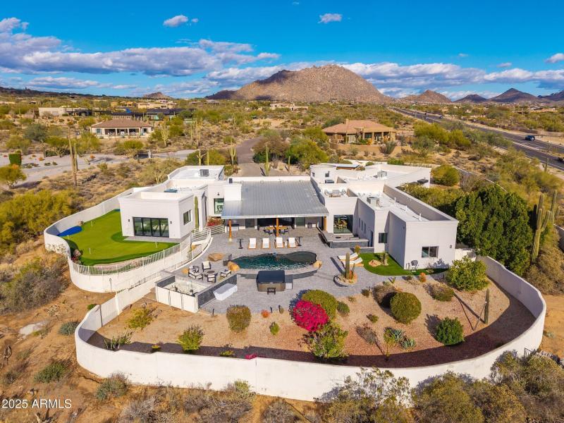 9525 E Buckskin Trl - 82