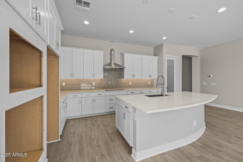 12) KITCHEN