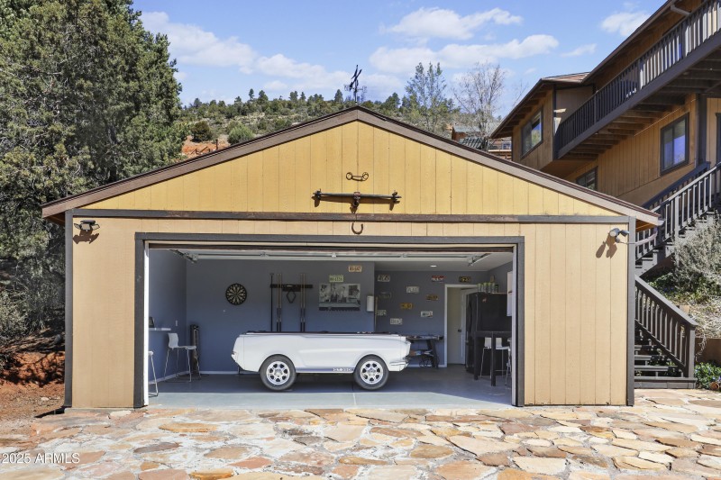 2 Car Garage