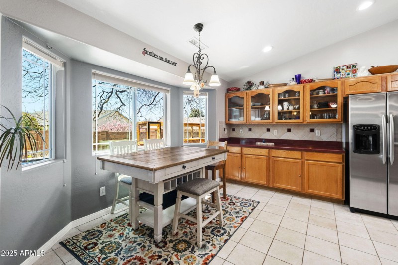 17-Dining Room 1