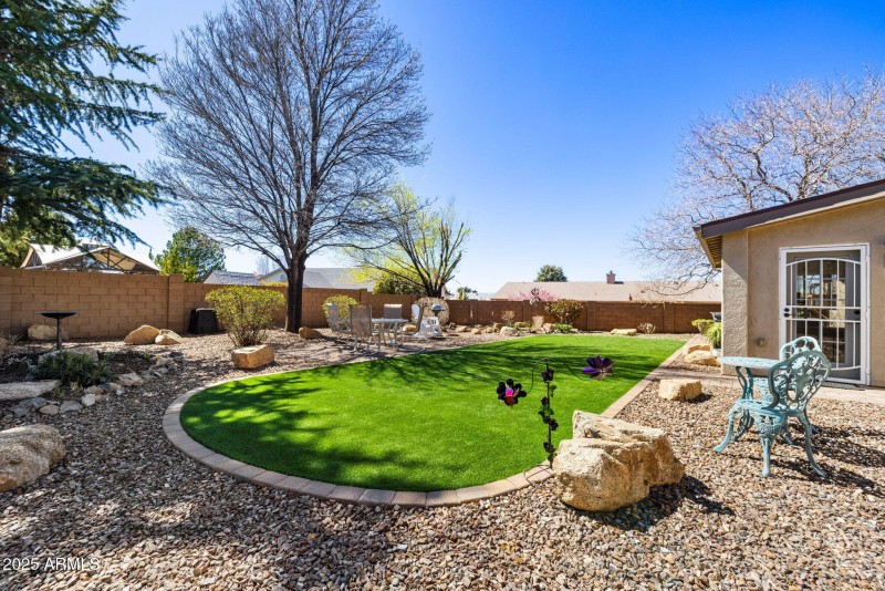 37-Backyard 4