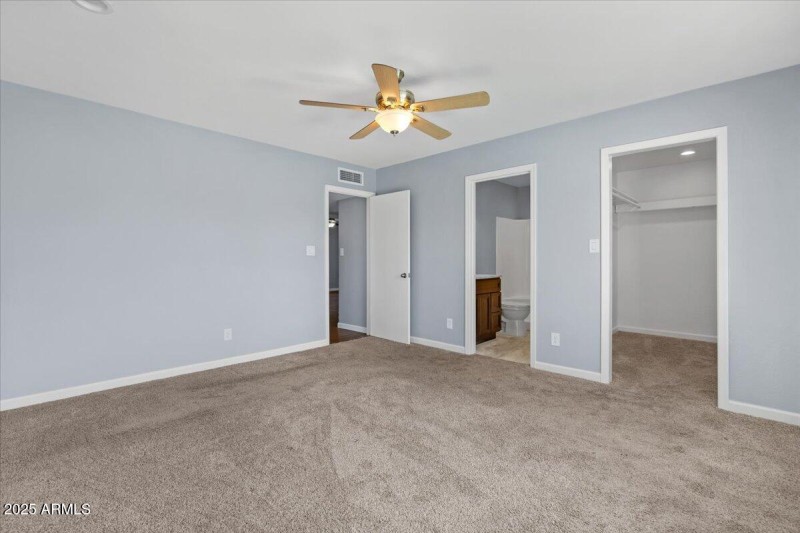 21-Primary bedroom