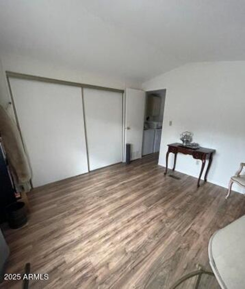Marketing Bedroom