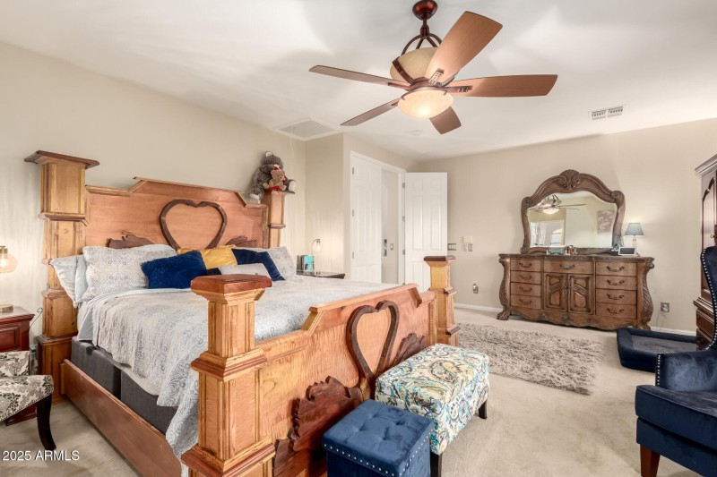 39 - Desert Inn 950