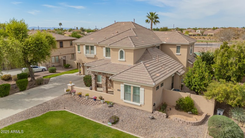 77 - Desert Inn 950
