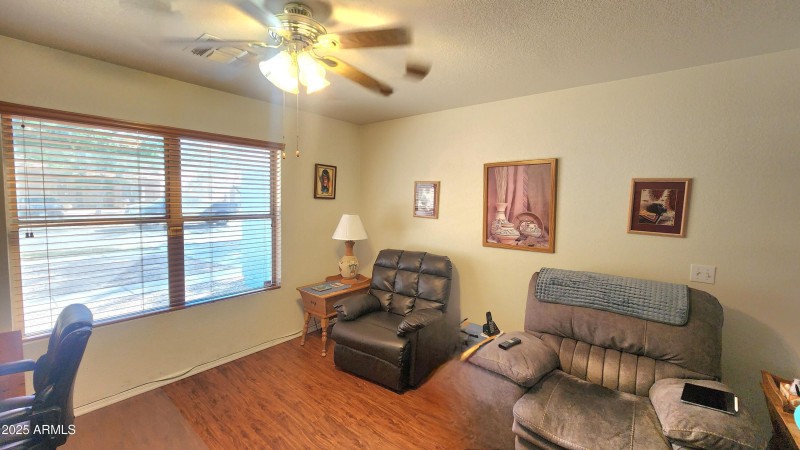 Office/ Bedroom 3
