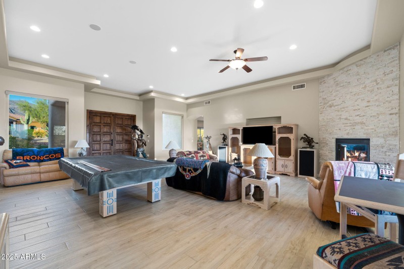 012__7160 E Grand View Ln