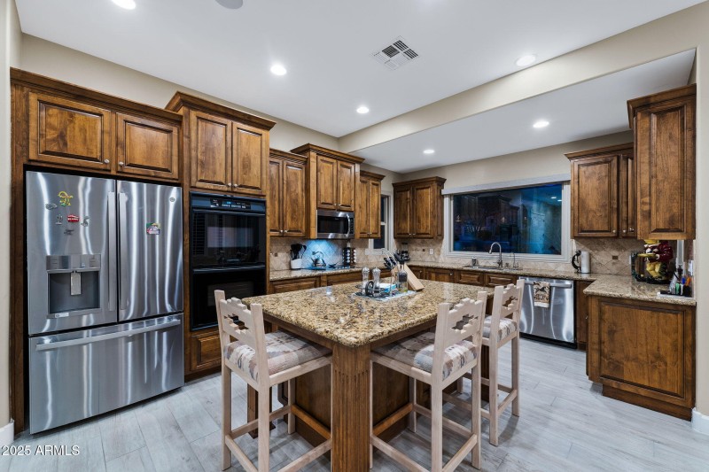 021__7160 E Grand View Ln