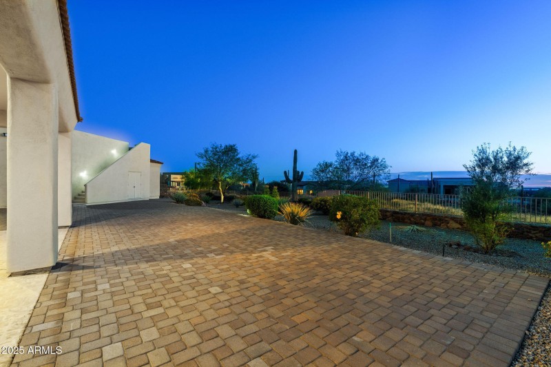 028__7160 E Grand View Ln