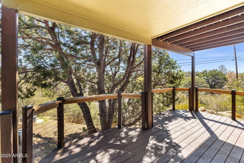 038_Covered Deck