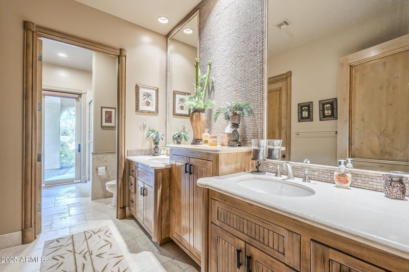 036_Casita Bathroom 2