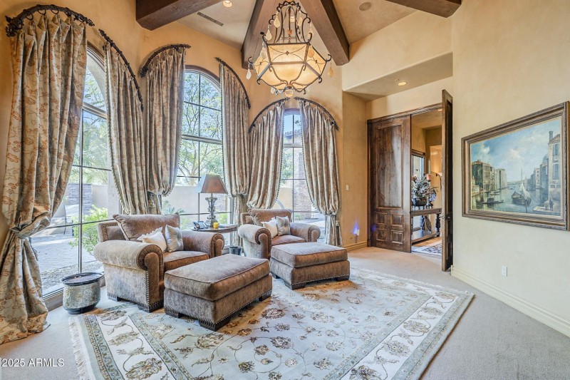 059_Primary Sitting Room