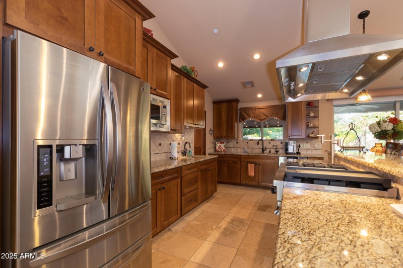 Kitchen1