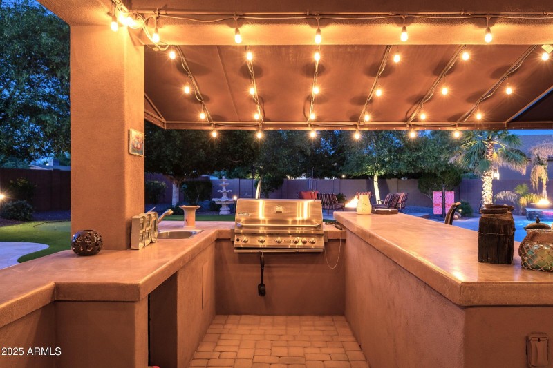 Outdoor Kitchen2