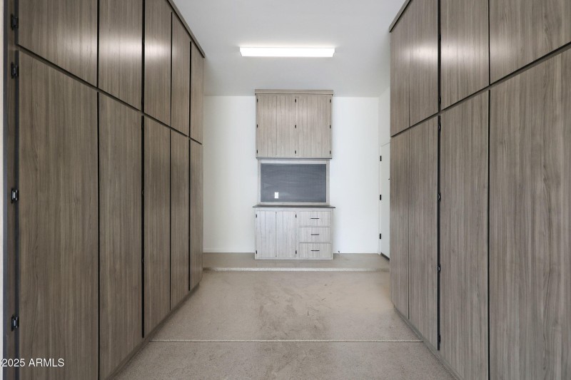 TANDEM GARAGE STORAGE CABINETS