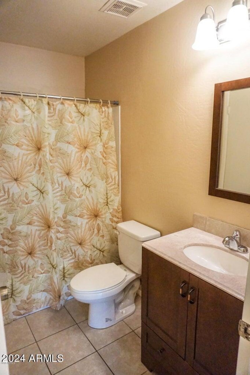 condo 8