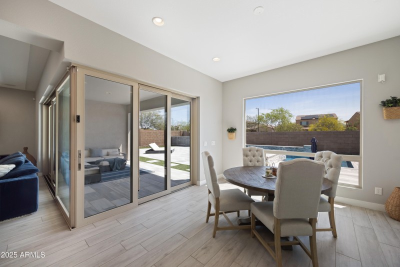 Large in kitchen dining
