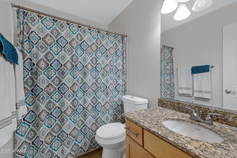 2025 E Campbell Ave apt 114-15