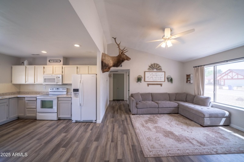 35-DSC03407-HDR