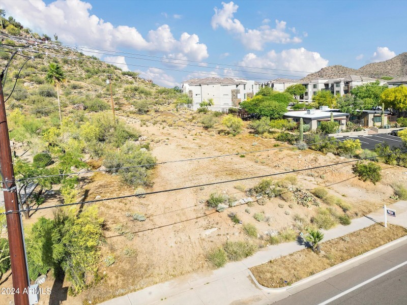 13-19844 N Cave Creek Road-13