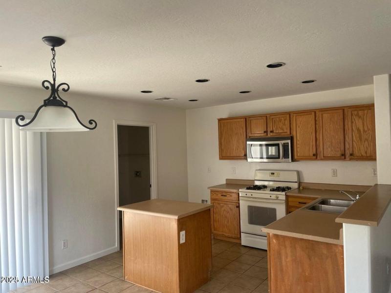 20230327182937840027000000-o