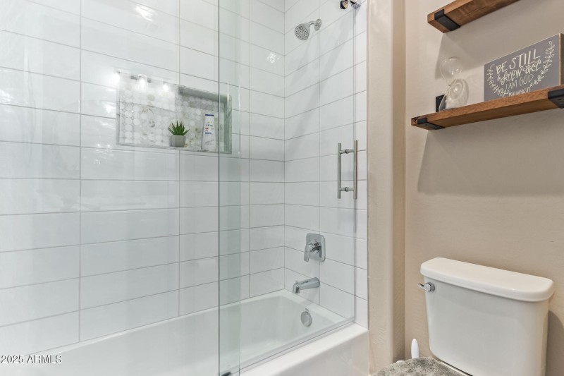 2nd Bath Shower