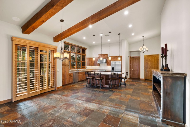 21-Dining Room to Kitchen