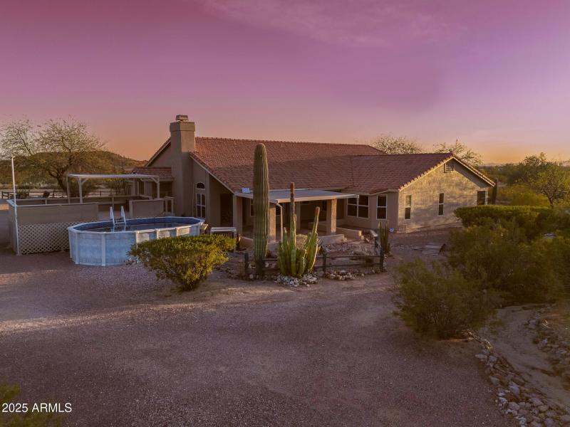 UAS Twilight Back Left