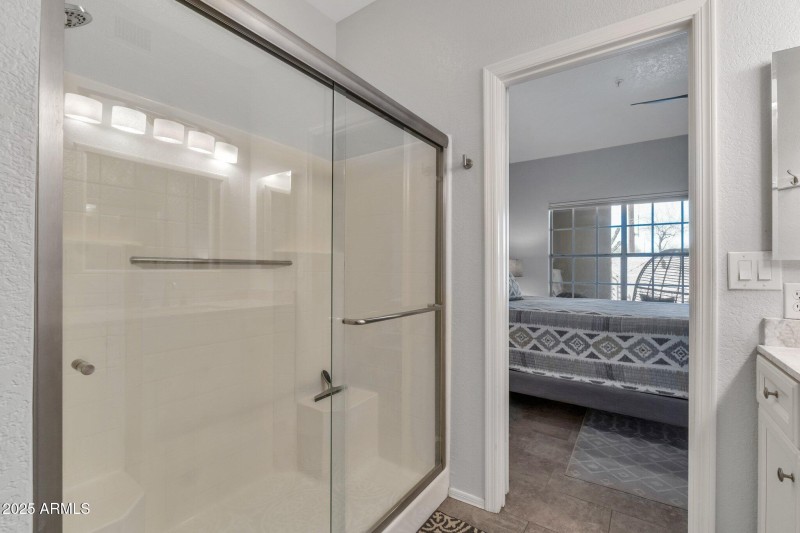 14-web-or-mls-QP-08919