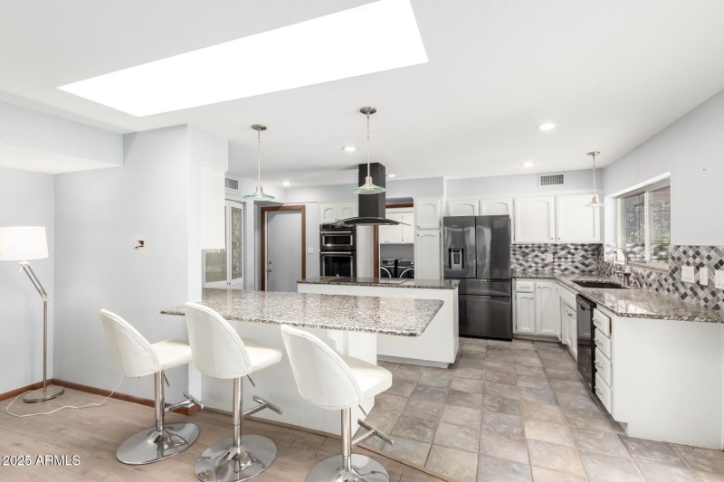 16 - Edgewood 7252