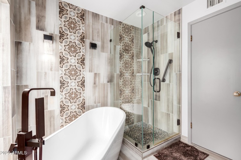 25 - Edgewood 7252
