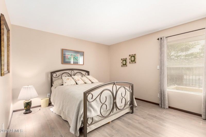 27 - Edgewood 7252