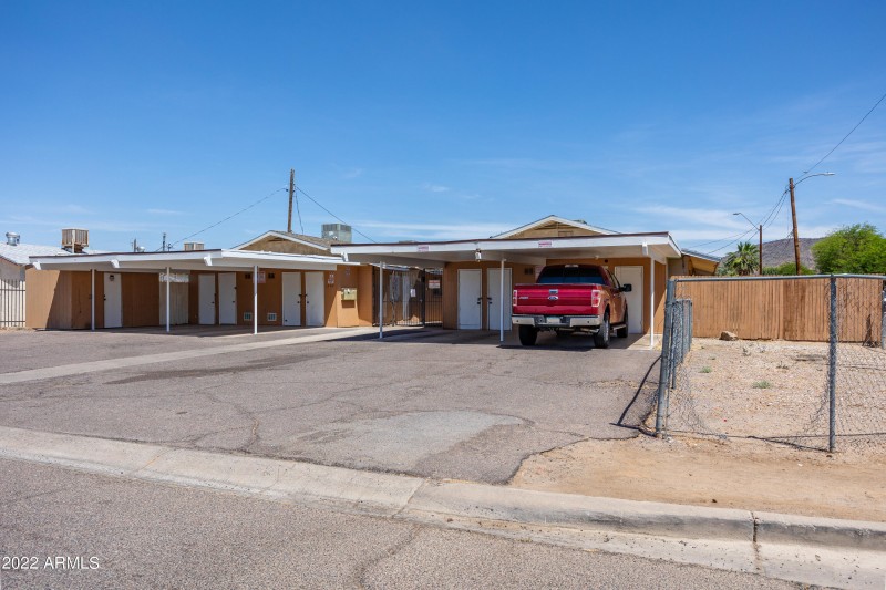 South Carport