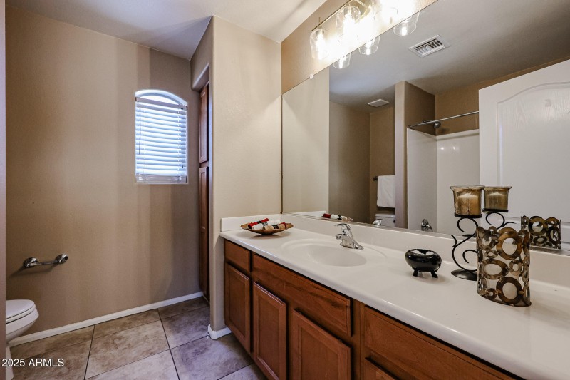 Upstairs Guest Bath