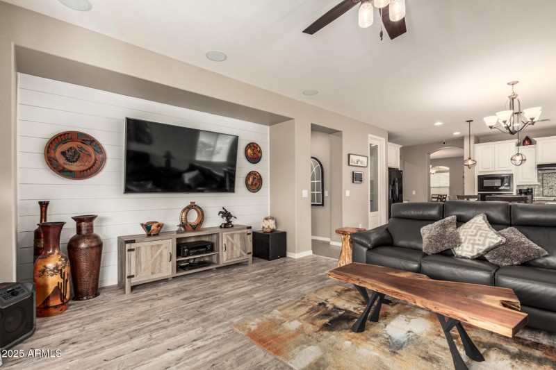 15 Redwood