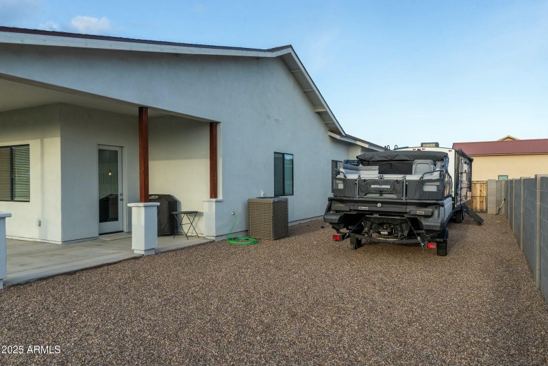RV/Boat parking