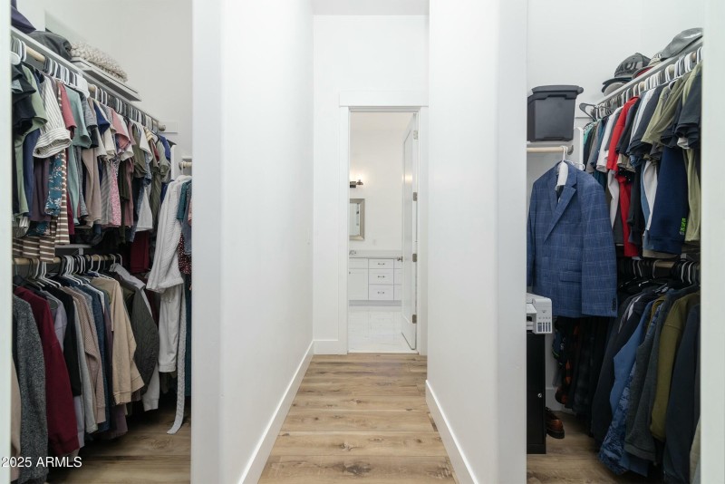 Dual master closets