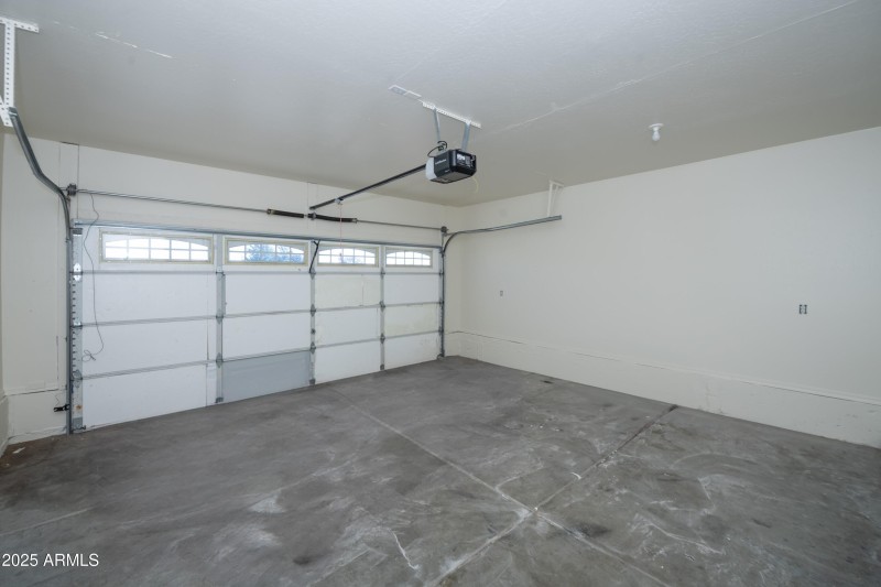 Garage Unit 1