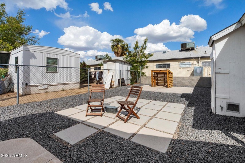 Outdoor Sitting Area