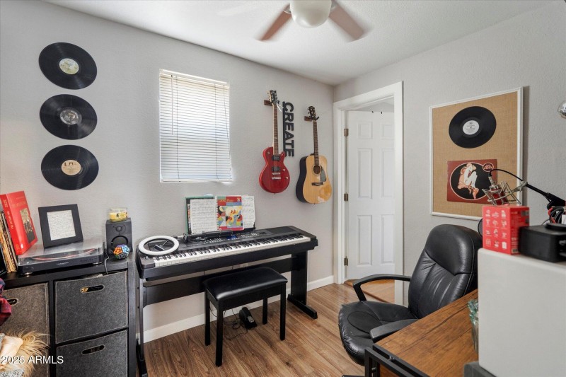 2nd Home Guest bedroom